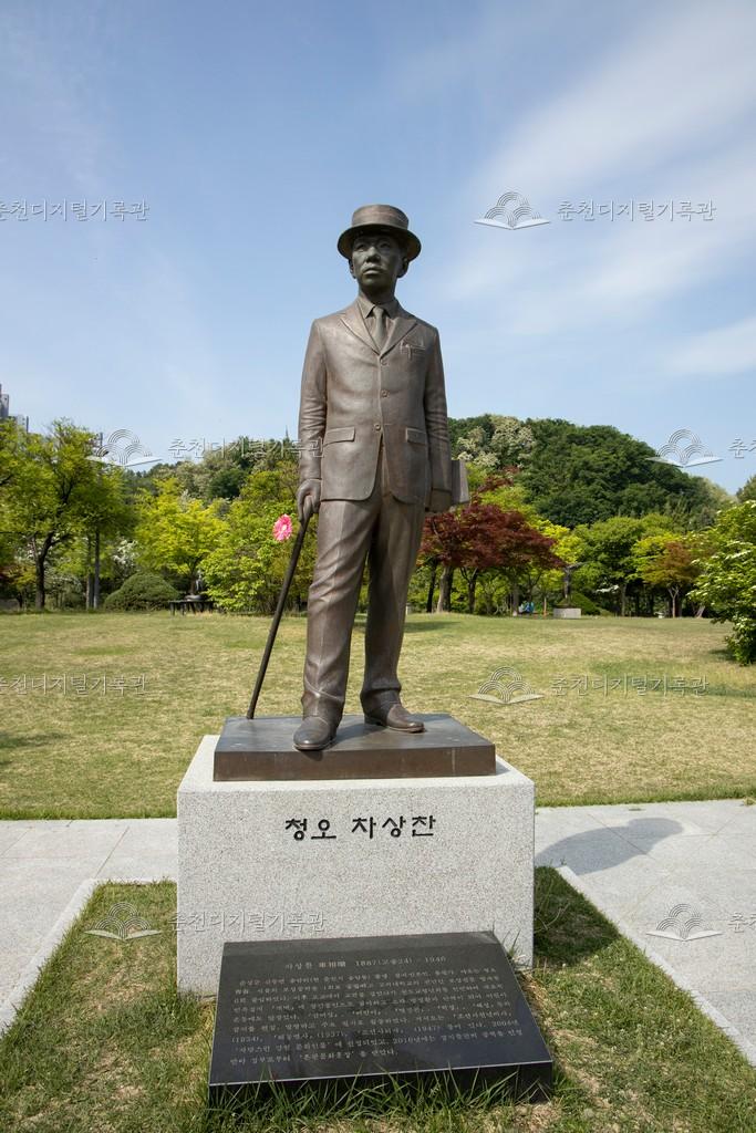 청오 차상찬 동상 이미지