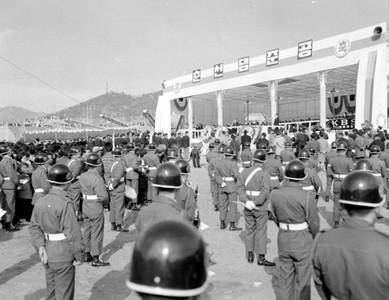 춘천댐 준공식 사진 이미지