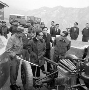 이낙선 건설부장관 춘천 지역 댐 시찰 사진 이미지