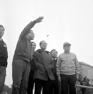 이낙선 건설부장관 춘천 지역 댐 시찰 사진 이미지