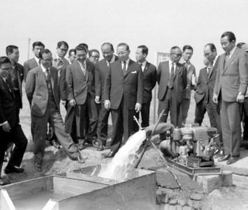 정일권 국무총리 춘천 시찰 사진 이미지