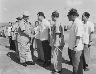 송요찬 내각 춘천 시찰 사진 이미지