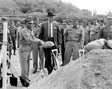 춘천수력발전소 기공식 사진 이미지