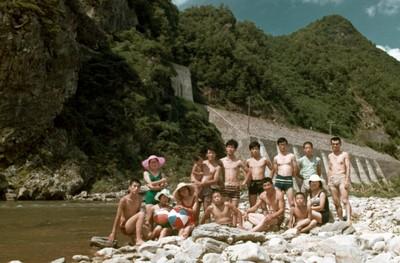 강촌리 하천가 사진 이미지