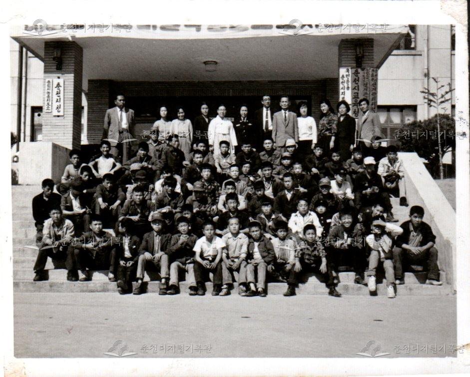 BBS 단체사진 이미지