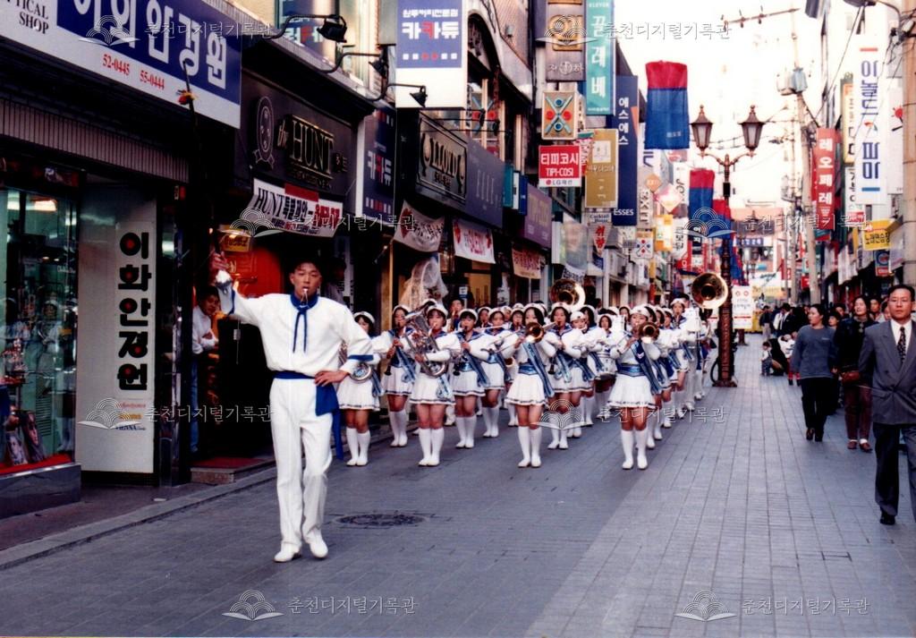 제18회 소양제 거리행진 사진 이미지
