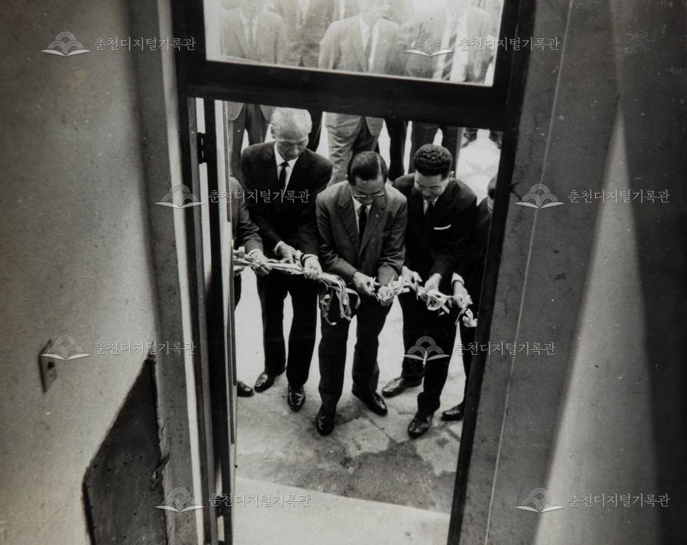 1960년대 세계근대명화전시 사진 이미지