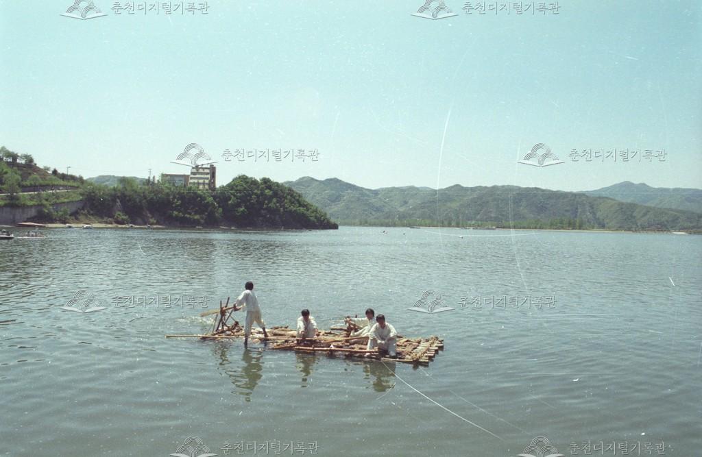 제6회 소양제_뗏목 경주 이미지