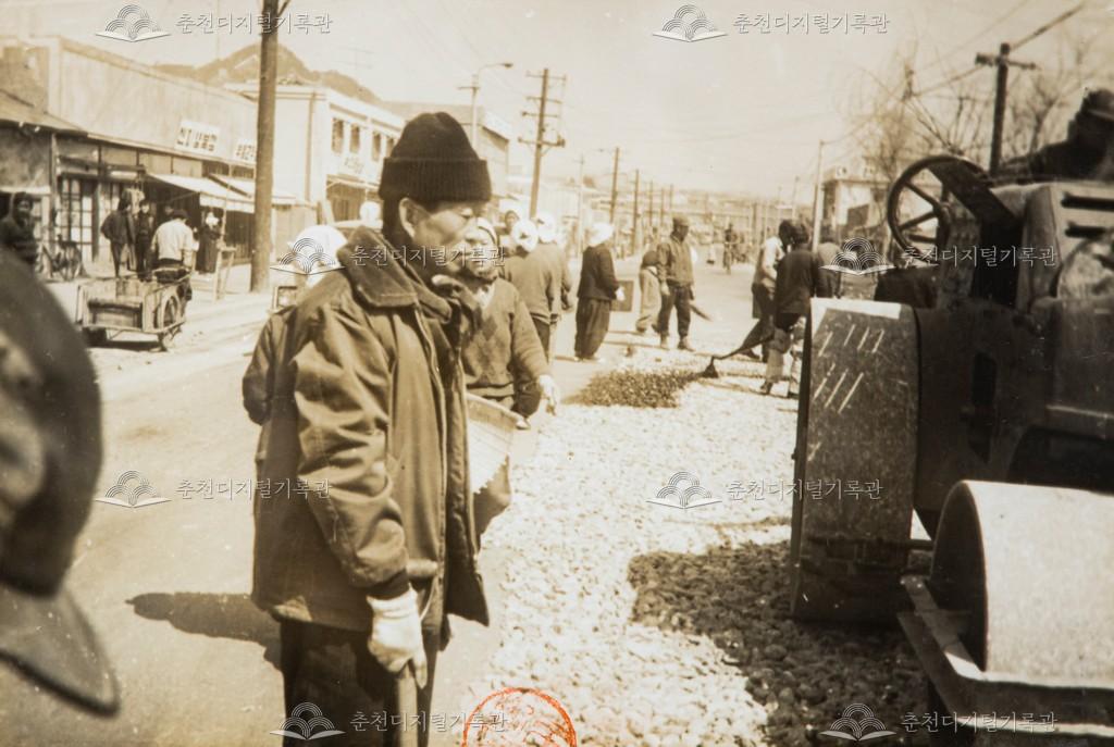 중앙로 3가 도로 포장 공사 이미지