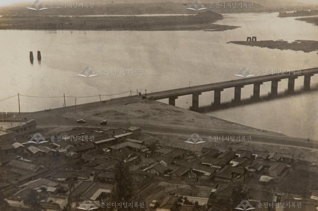 봉의산에 바라본 소양2교 이미지