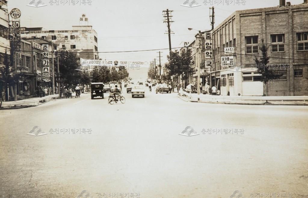 운교동 도로 풍경 이미지