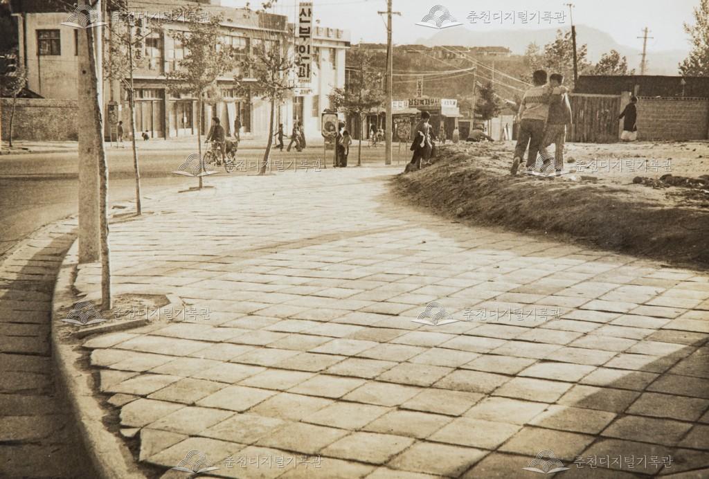 운교동 사거리 주변 이미지