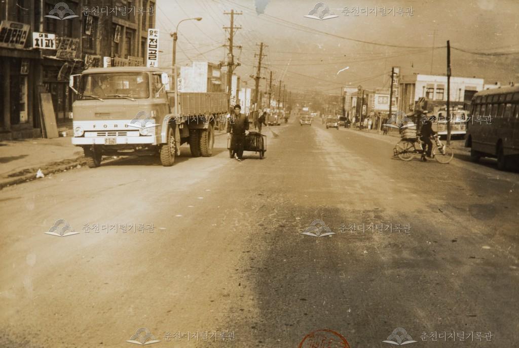 소양로3가 도로 풍경 이미지