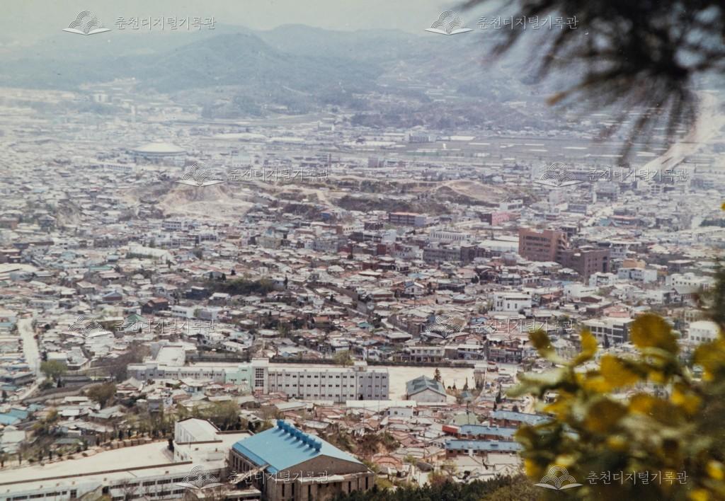 봉의산에서 바라본 춘천시가지 이미지