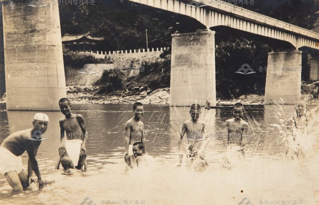 춘천사범학교 학생 이미지