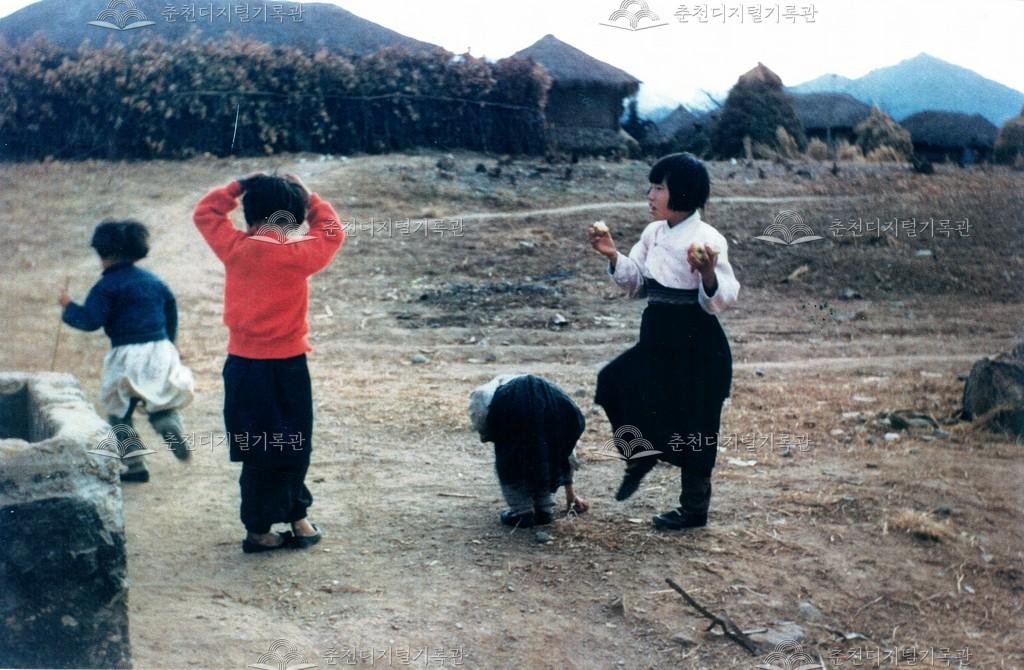 동네 아이들 이미지