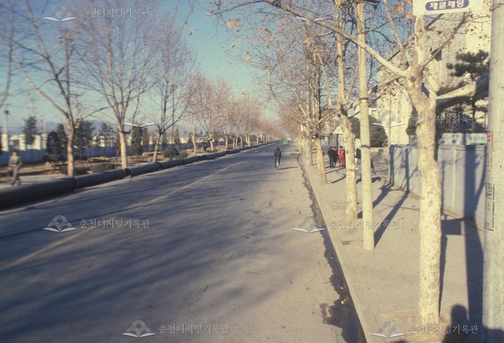 소양로 3가 캠프페이지 도로 풍경 이미지