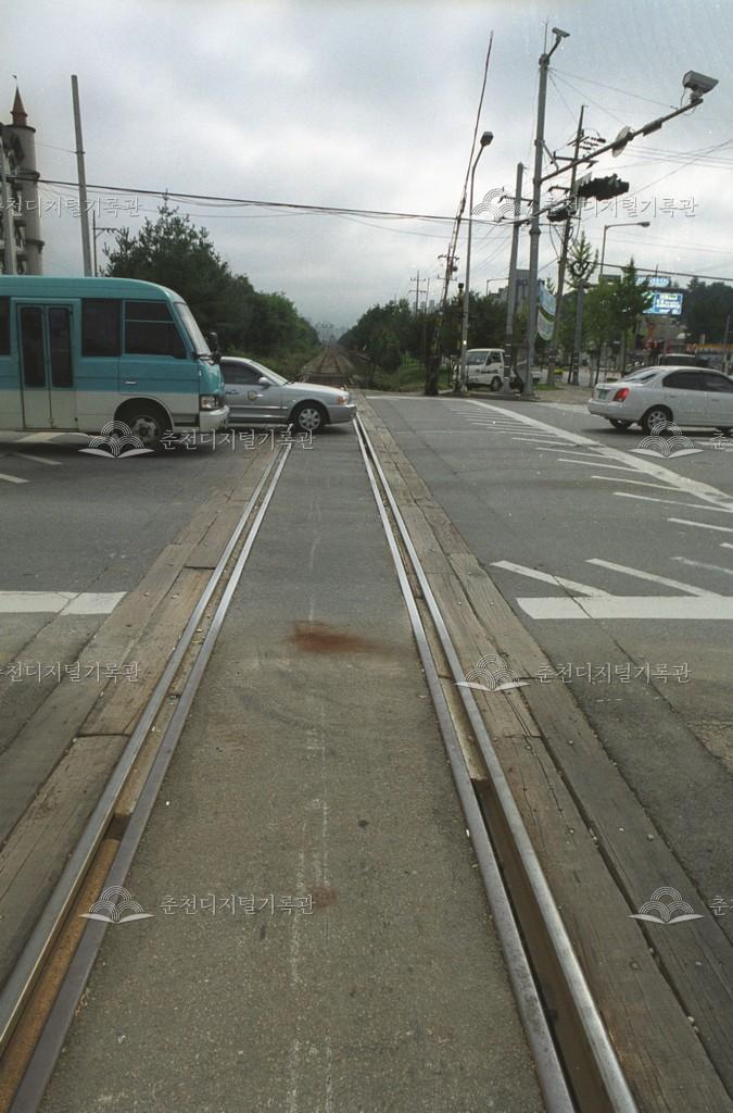 온의동 경춘선 철길 이미지