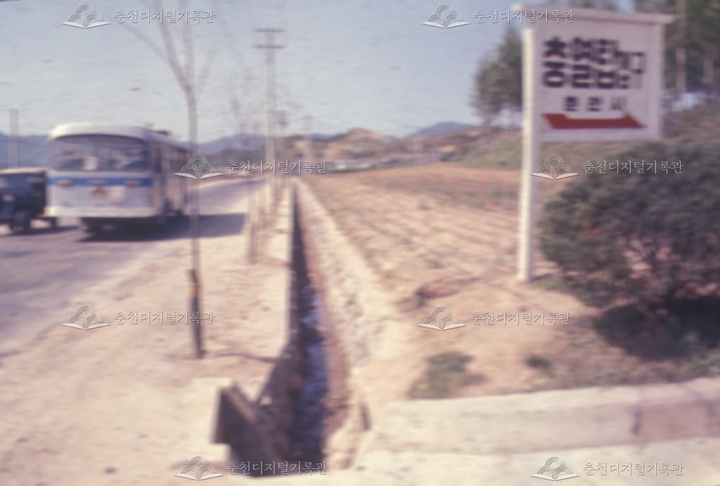 우두동 충열탑 입구 표지판 이미지