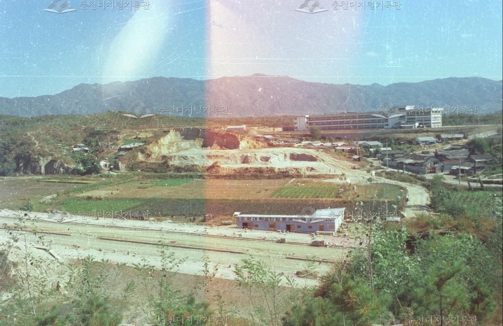 강원대학교 정문 진입로 개설공사 이미지