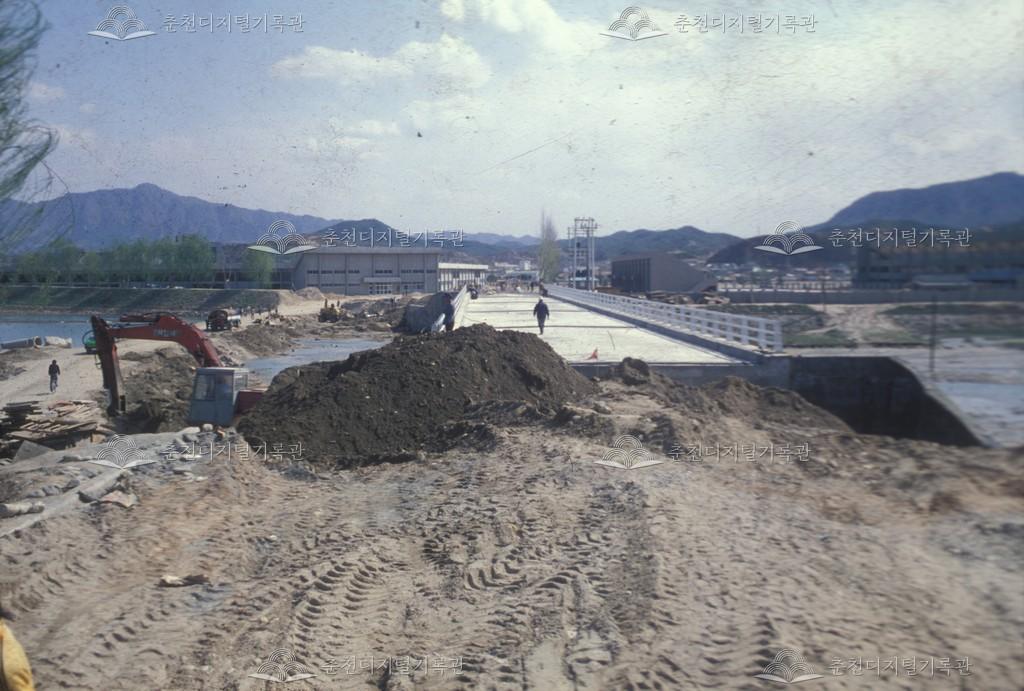 온의교 건설현장 이미지