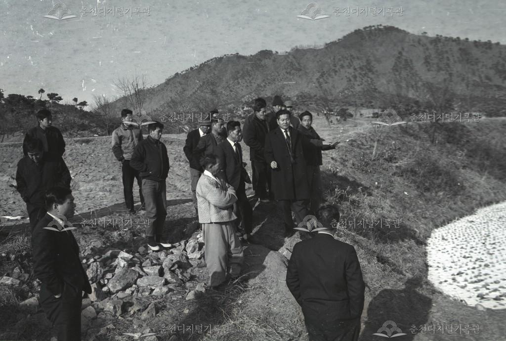 동면 군수 순시 이미지