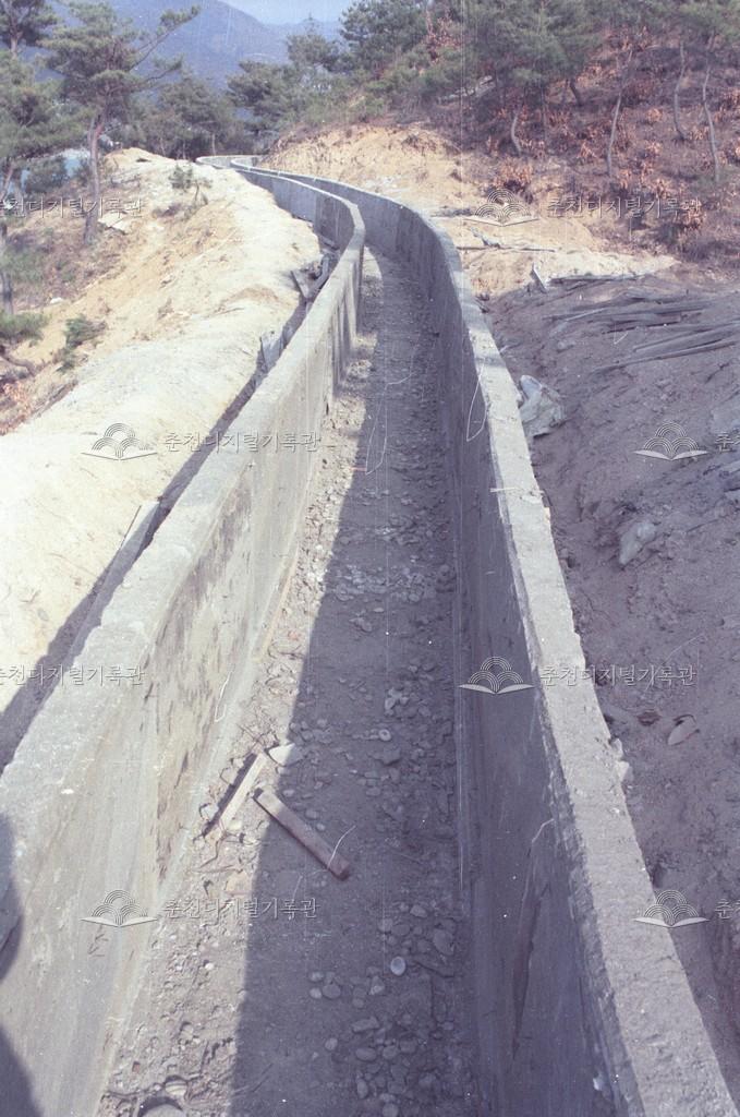 동면 지내리 양수장, 수로 보수 이미지