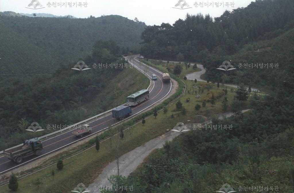 원창고개 폐도 공원화 이미지