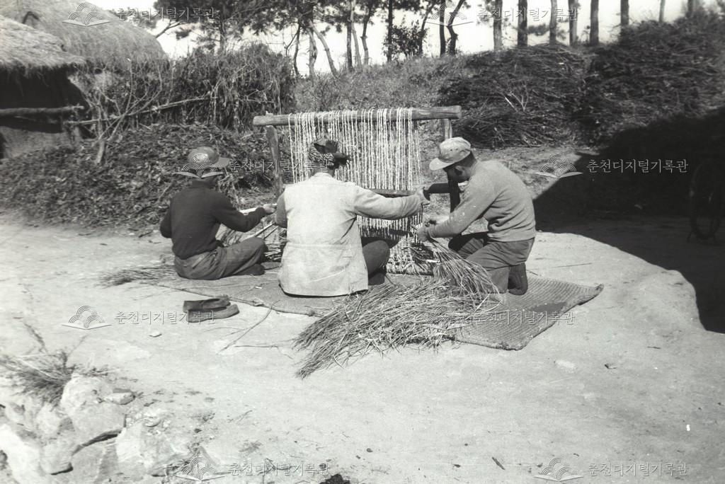 서면 가마니짜기 이미지