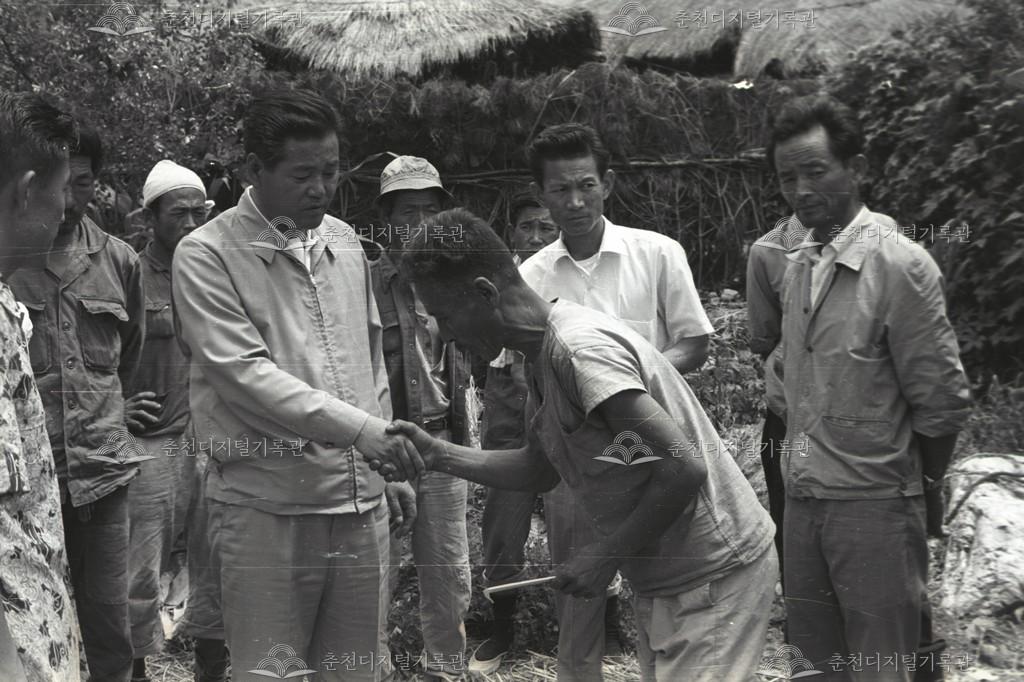 춘성군수 서면 당림리 방문 이미지