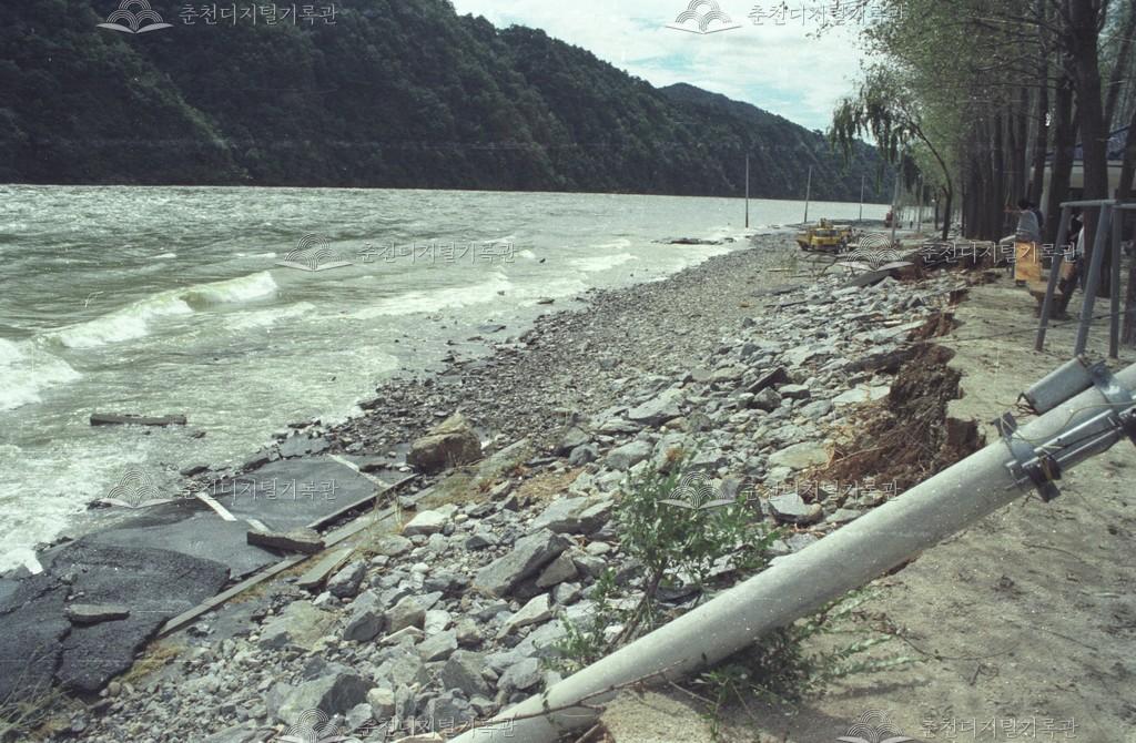 천전리 제방 수해 피해 이미지