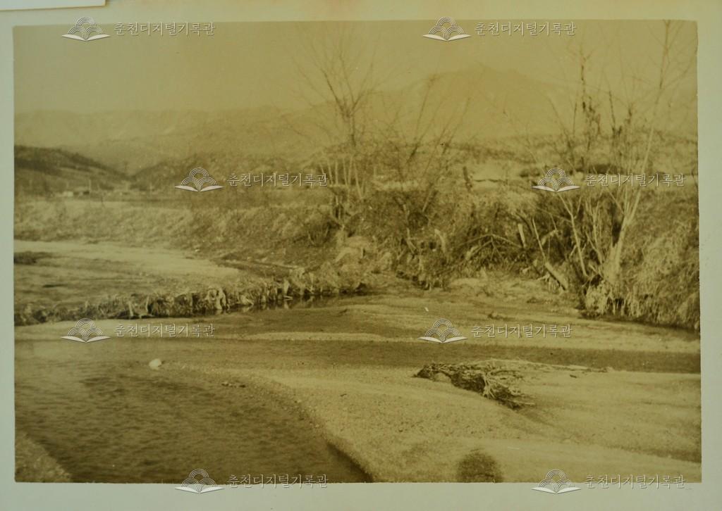 거두리 보(湺) 착수 전과 완료 모습 이미지