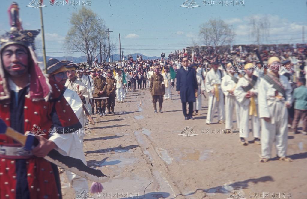 제2회 개나리문화제 가장 행렬 이미지