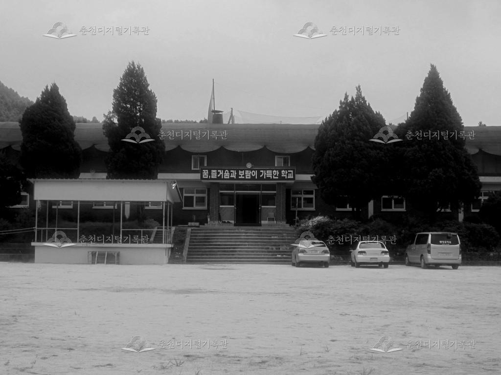 가정초등학교 전경 이미지