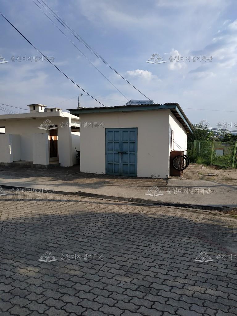 창의교육지원센터 외부 창고 이미지