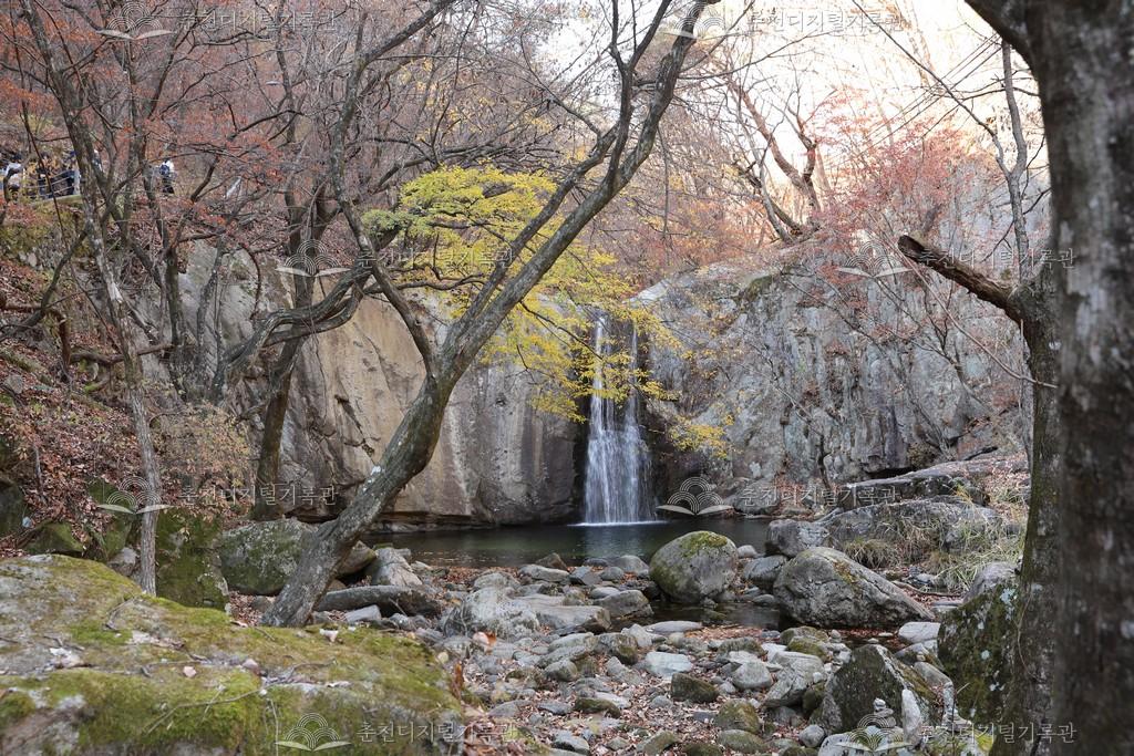 청평사 구송 폭포 이미지