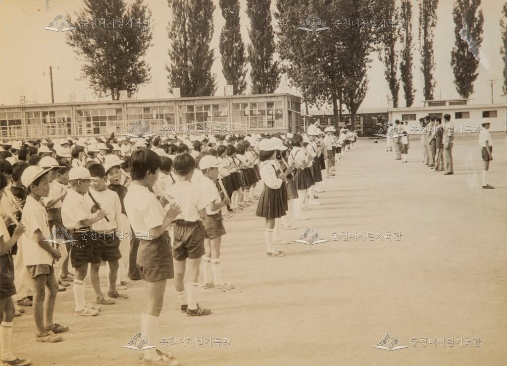 전교생 피리합주 이미지