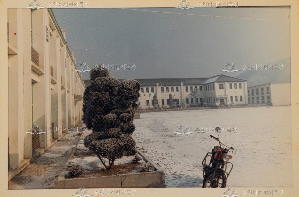 학교 전경 이미지