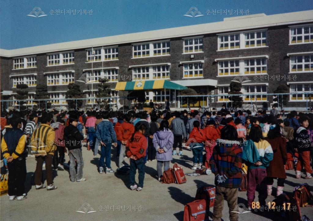 운동장 조회 이미지