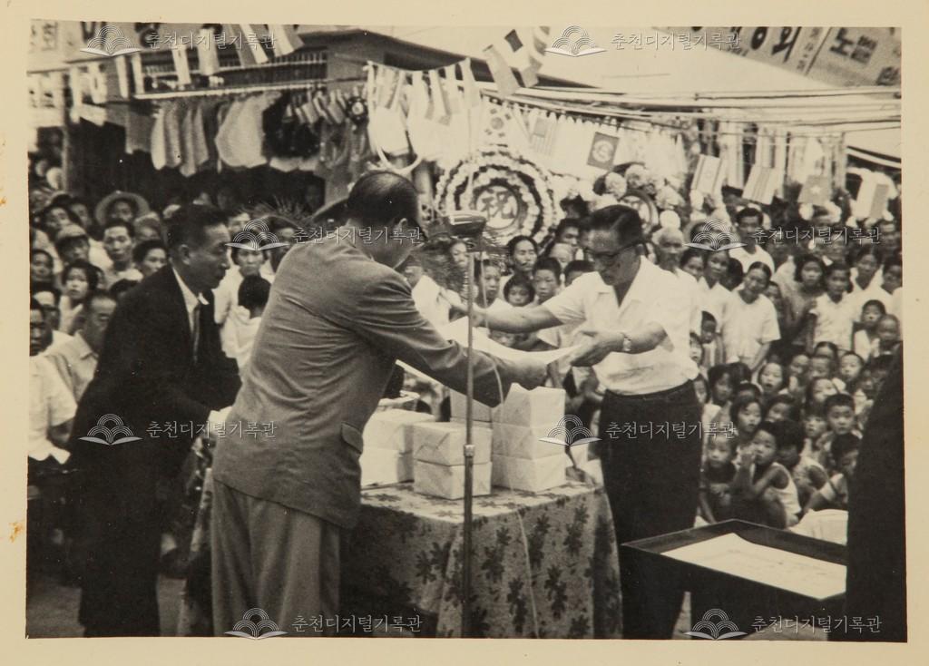 춘천중앙시장 개축 준공식 이미지