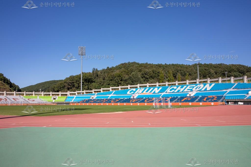 춘천송암스포츠타운 종합경기장 이미지