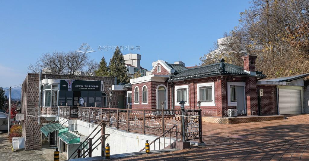 천주교춘천교구 소양로성당 이미지