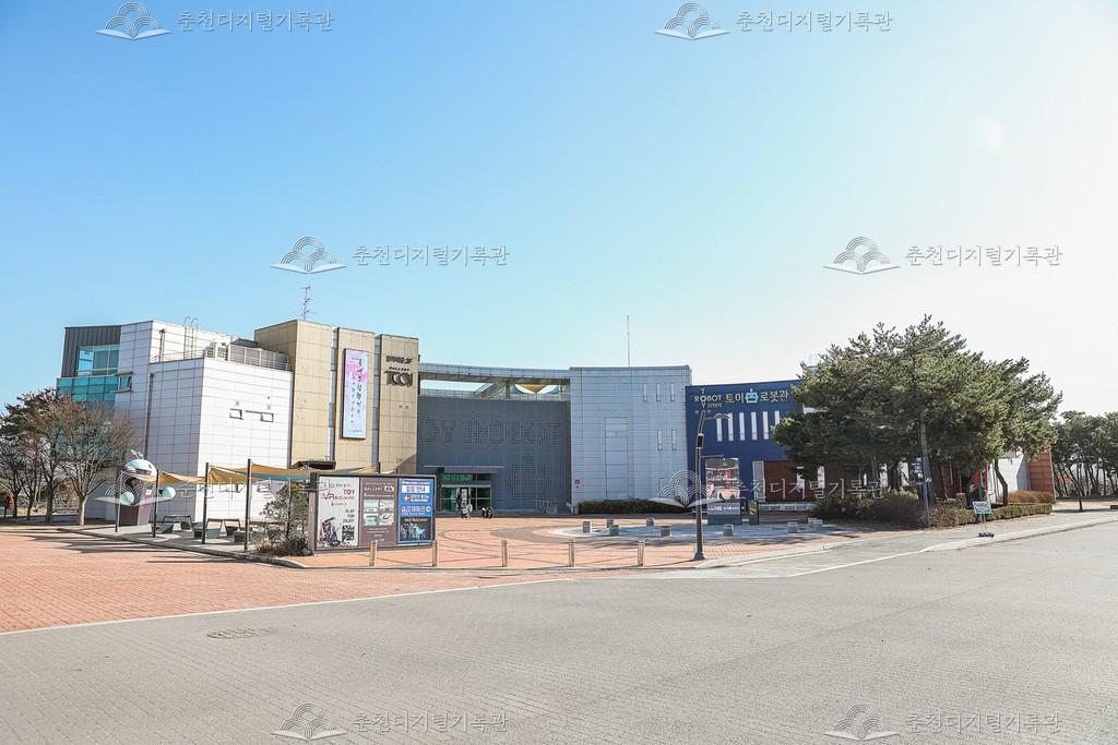 애니메이션박물관과 토이로봇관 이미지