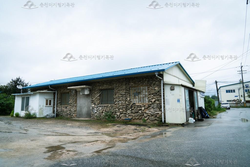 향군마을 돌로 지은 건물 이미지