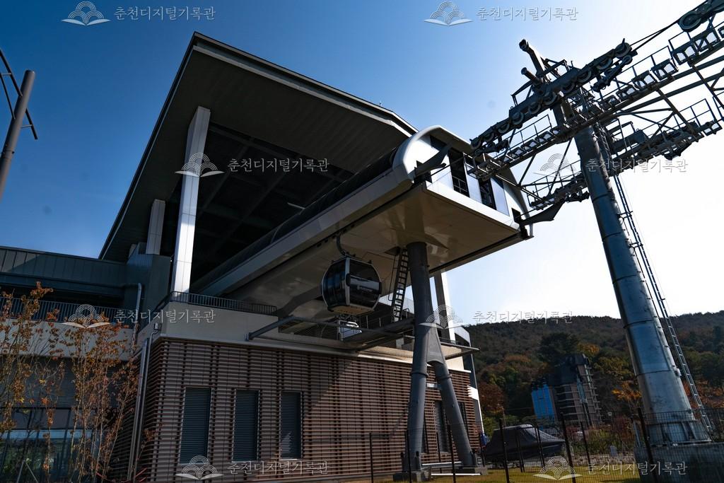 삼악산 호수 케이블카 운행 모습 이미지