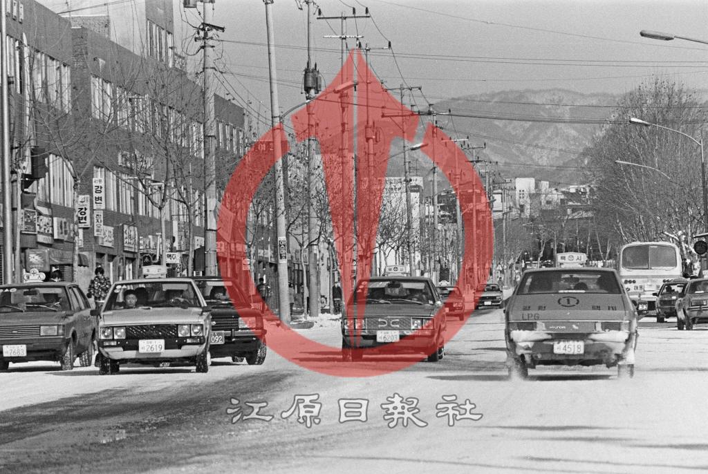 1980년대 춘천시가지 겨울 사진 이미지