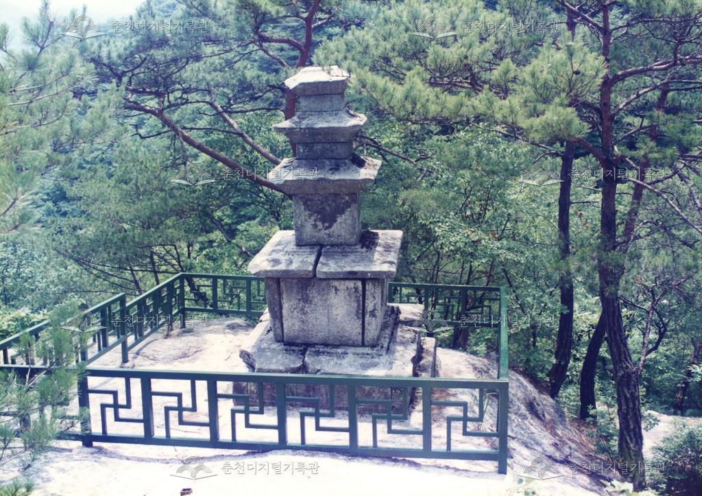 청평사 삼층석탑 사진 이미지