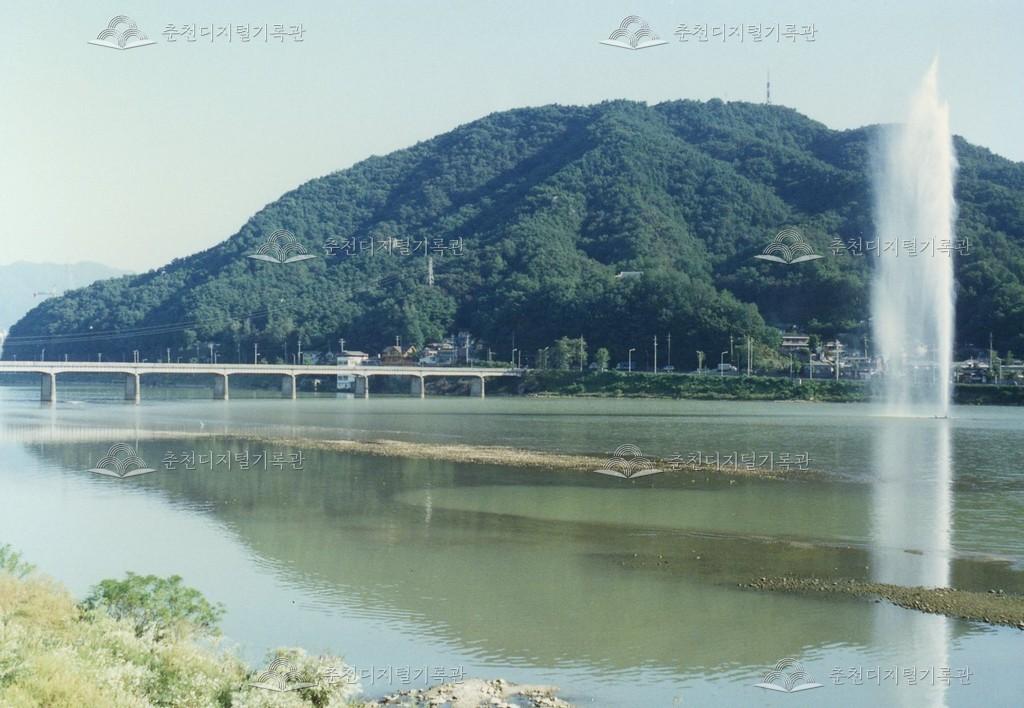 소양강 분수대 사진 이미지