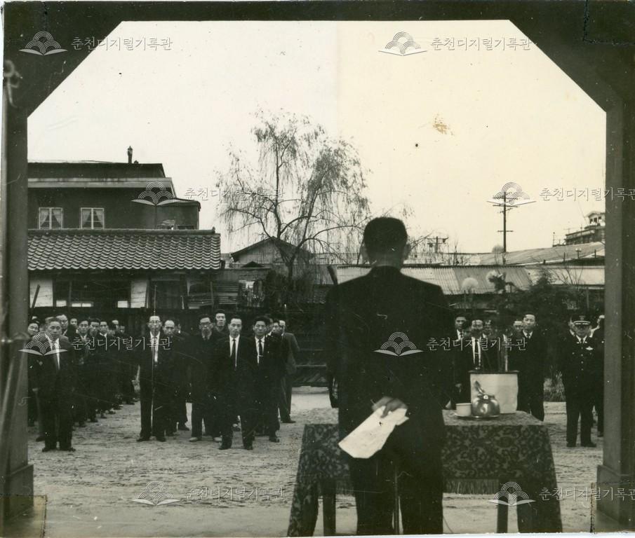 이창근 제10대 강원도지사 이임 기념 앨범 수록 사진 이미지