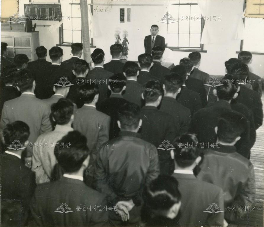 이창근 제10대 강원도지사 이임 기념 앨범 수록 사진 이미지